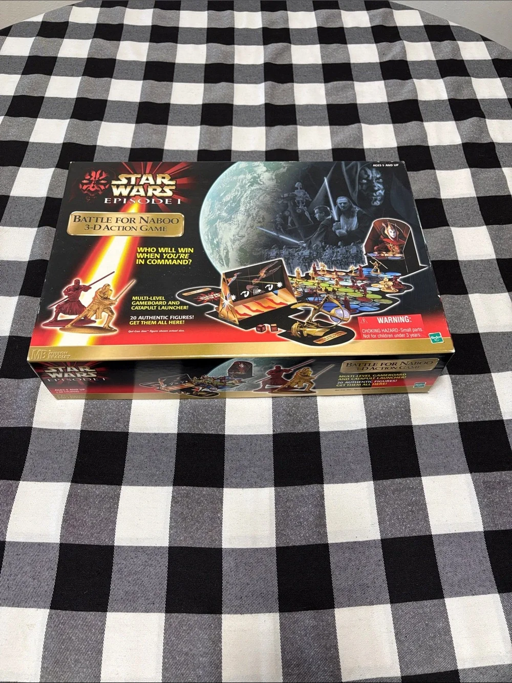 NEW! Hasbro Star Wars Episode 1 Battle for Naboo 3D Action Board Game 1999